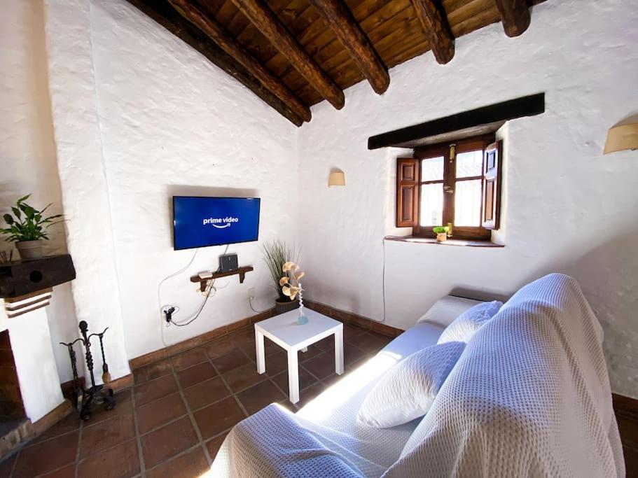 Casabenadalid. Casa Rural Con Piscina. ภายนอก รูปภาพ